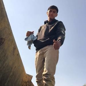 Meet your Posher, Christopher